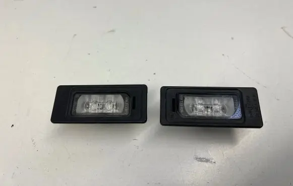 Audi A5 8T 8F Number plate light 4G0943021