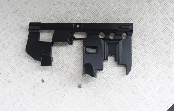 Porsche Cayenne (92A) Dashboard lower bottom trim panel 7P5815173B