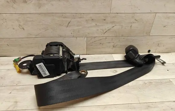 Chevrolet Aveo Front seatbelt 0433040 420719