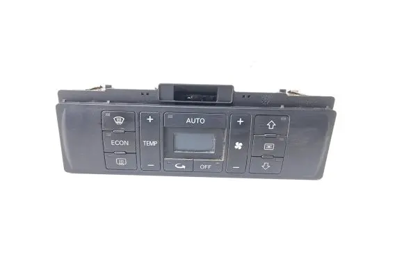 Audi A4 S4 B5 8D Climate control unit 8D0820043M