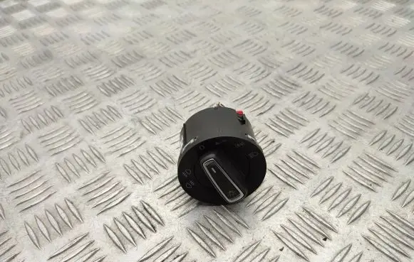 Volkswagen Golf VII Light switch 5G0941431BD