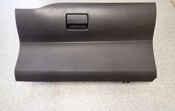 Toyota Auris 150 Other center console (tunnel) element