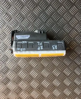 Audi A3 S3 8P Passenger airbag 8P0880202