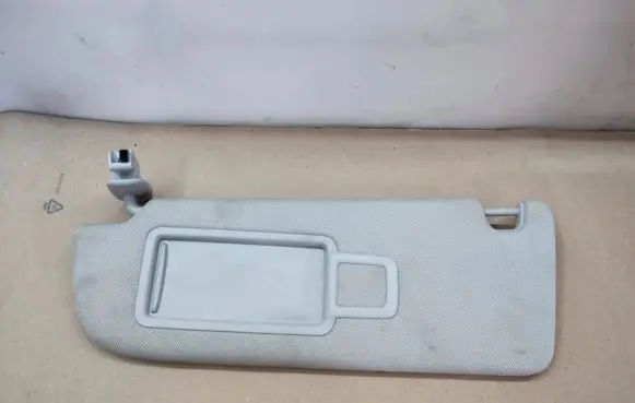 Sun visor