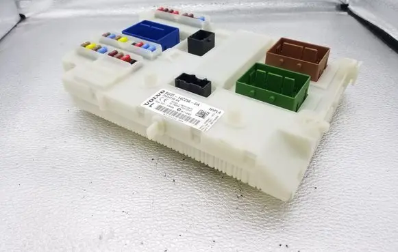 Volvo S60 Power management control unit BG9T14C256GA 31314116AA