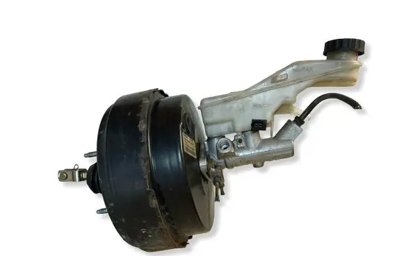 Toyota Corolla Verso AR10 Brake booster 0204024454