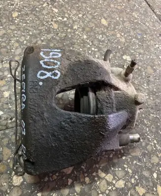 Opel Zafira A Front brake caliper