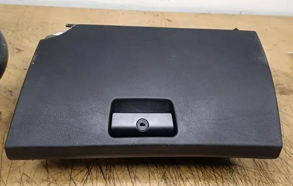 BMW X5 E53 Glove box 51478245968 8245968 4360050