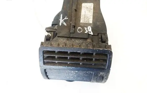 Volkswagen Sharan Dash center air vent grill 7M3819703 YM21A018B09AW
