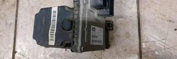 Citroen C4 II Picasso Driveshaft support bearing bracket 9801017180
