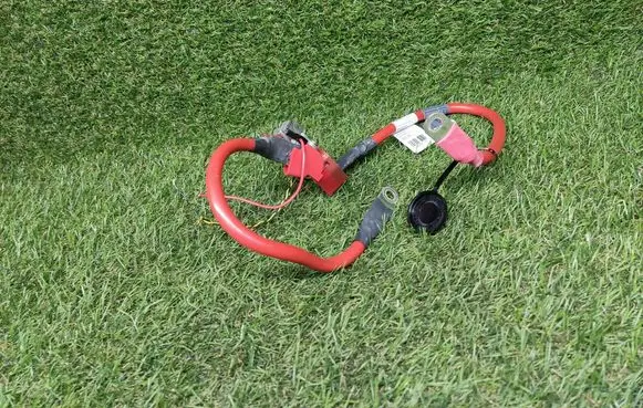 BMW 3 GT F34 Positive cable (battery) 9259425 10304410 925942502