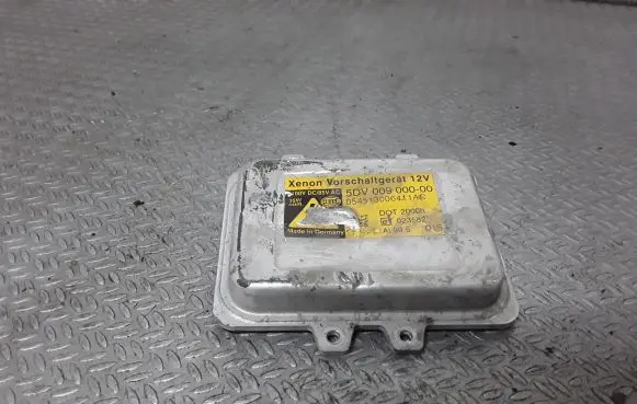 BMW 5 E60 E61 Headlight ballast module Xenon 5DV0090000