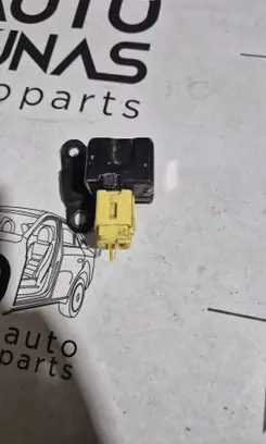 Toyota Prius (XW20) Airbag deployment crash/impact sensor 6484547020 1876005720