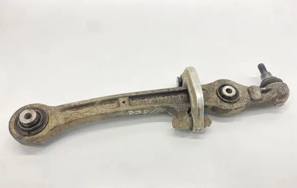 Front lower control arm/wishbone