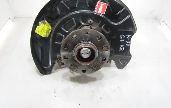 Volkswagen Golf VII Front wheel hub spindle knuckle 5Q0615311G A58777 58777