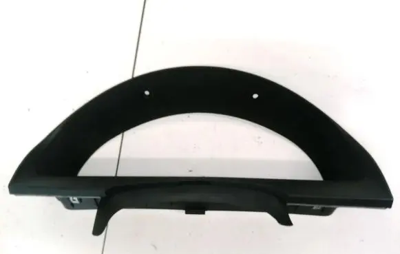 KIA Sorento Dashboard trim 848303E000 84830-3E000