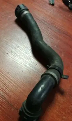 BMW X5 E53 Engine coolant pipe/hose 7500750