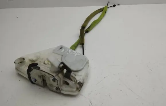 Mazda CX-5 Front door lock