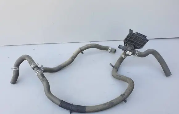 Tesla Model S Engine coolant pipe/hose 600738400C 162904 H42M9000000