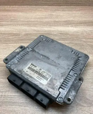 Renault Laguna II Engine control unit/module ECU 8200309318 8200309329
