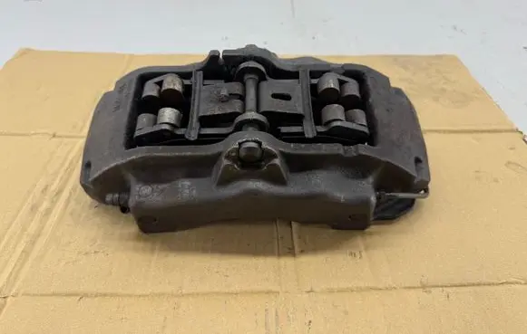 Audi Q7 4L Front brake caliper 