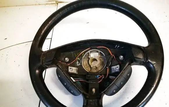 Opel Zafira A Steering wheel 090538275