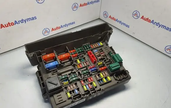 BMW X1 E84 Fuse module 9119444 9119445 61149119445