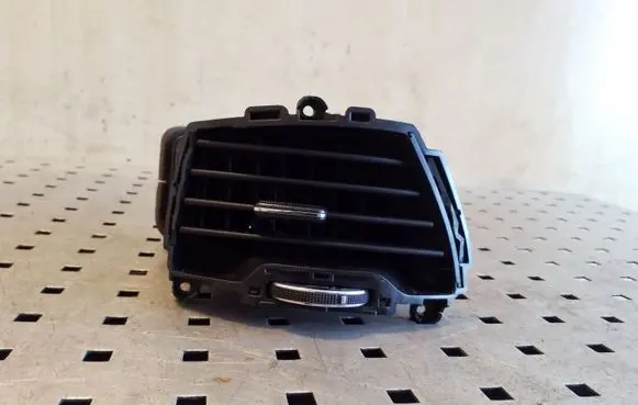 KIA Sportage Dashboard side air vent grill/cover trim 974903W000 U08K323800