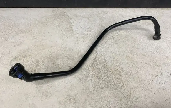 Ford Mondeo MK IV Gearbox oil cooler pipe/hose 6G917890MB U12WA