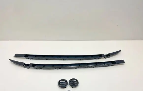 Mercedes-Benz SL R230 Dashboard glove box trim E038111522 E038111521