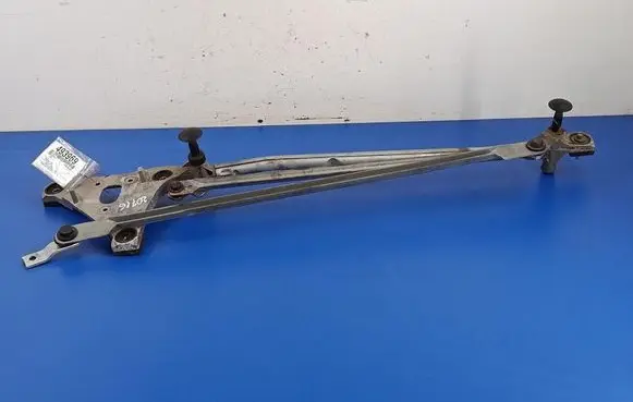 Front wiper linkage and motor