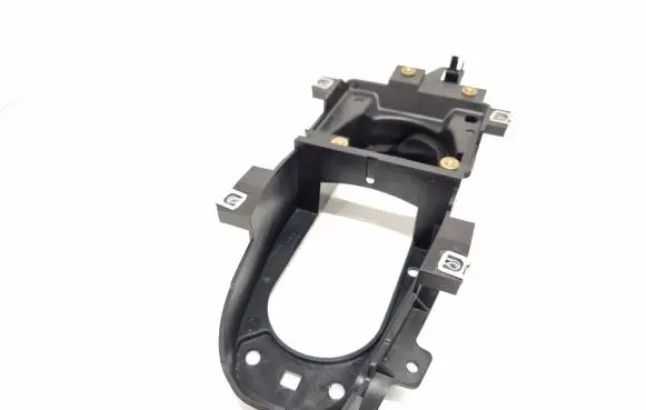 Audi A4 S4 B9 Gear shift cable bracket 8W1863531