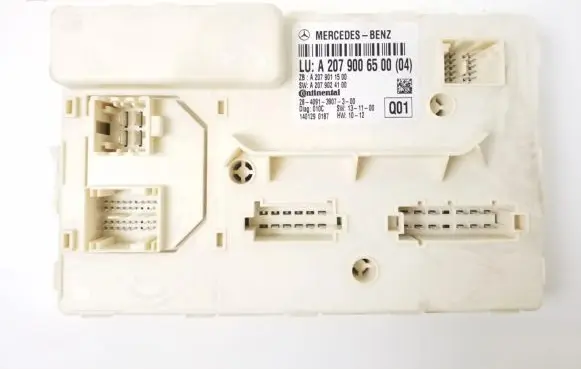 Mercedes-Benz E C207 W207 Other control units/modules A2079006500