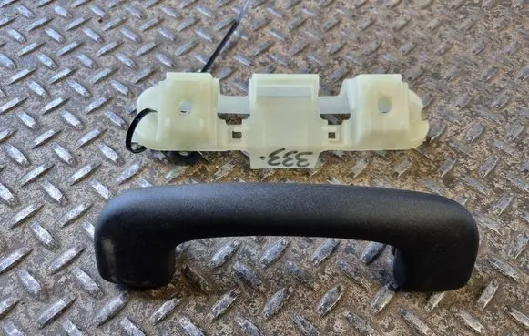 Dodge Charger Front interior roof grab handle 1RV73TRMAB 1RV73