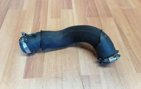 Audi A4 S4 B7 8E 8H Intercooler hose/pipe 8E0145708N