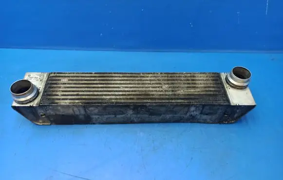 BMW 7 E65 E66 Intercooler radiator 7791909 D2214000 1751779190903