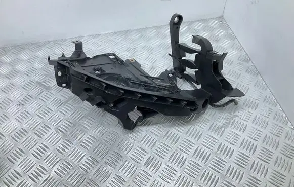 Audi A4 S4 B8 8K Headlight/headlamp mounting bracket 8K0805608A 1301073034 8K0959651