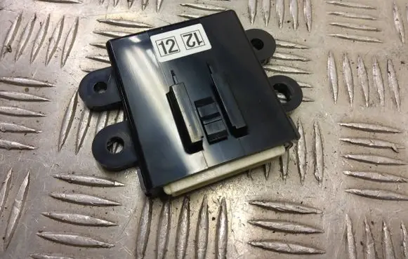 Mitsubishi Outlander Other control units/modules 8637c108
