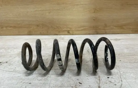 Peugeot 406 Rear coil spring