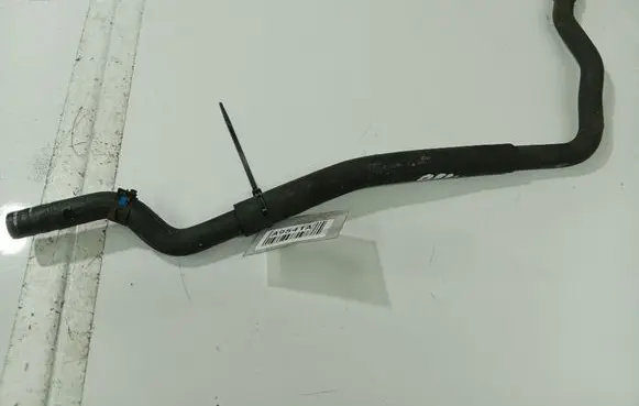 Toyota Avensis T270 Engine coolant pipe/hose 