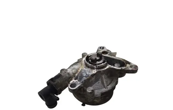 Renault Trafic II (X83) Vacuum pump