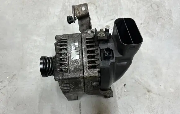 BMW 1 F20 F21 Generator/alternator 7605060 1042106332