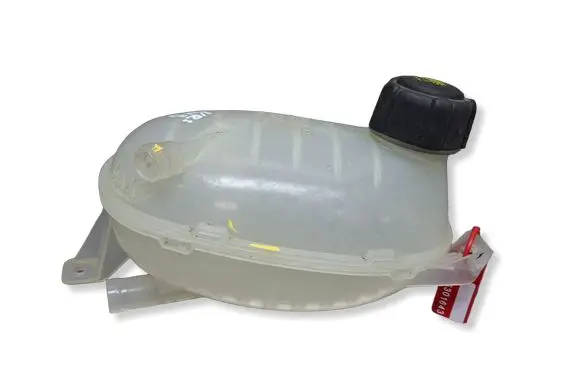 Renault Express Coolant expansion tank/reservoir S26301643 217101878R