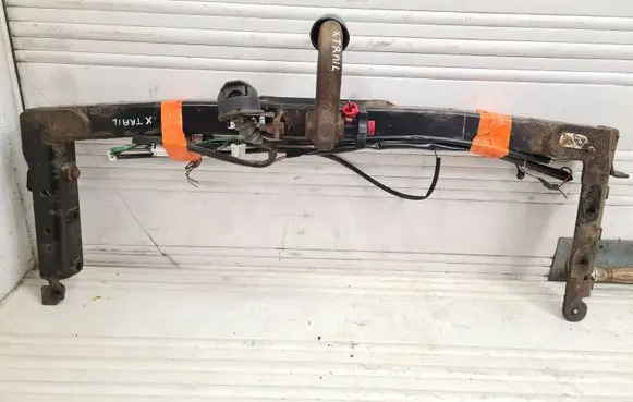 Nissan X-Trail T30 Tow bar set KE500EG510