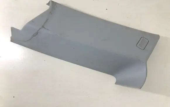 BMW 3 E90 E91 (C) pillar trim 7117476