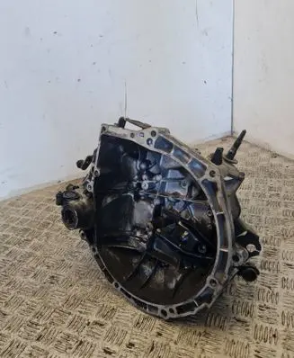 Peugeot 207 Manual 5 speed gearbox 10R