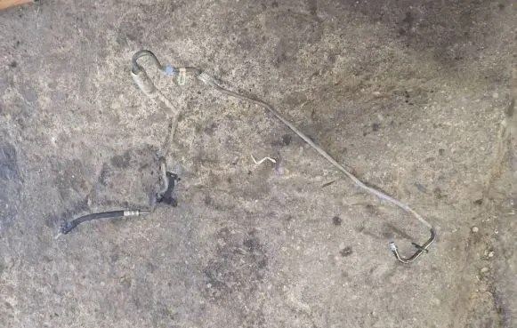 Volvo V70 Power steering hose/pipe/line P31340919
