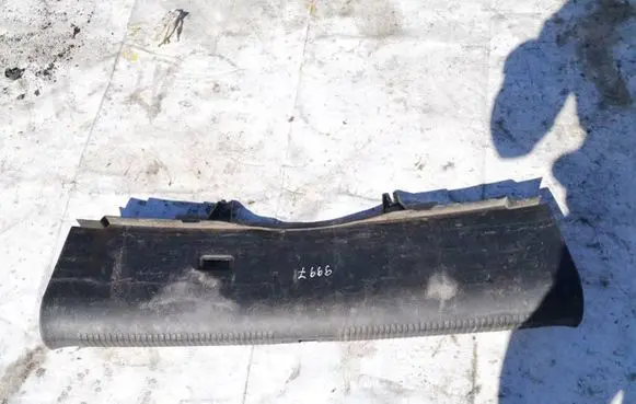 Audi A4 S4 B6 8E 8H Other trunk/boot trim element 8e5863471