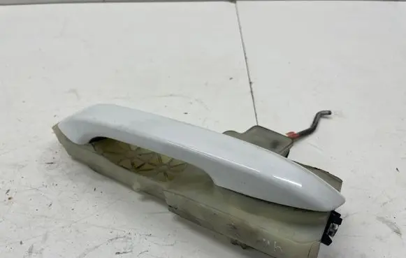KIA Xceed Front door exterior handle
