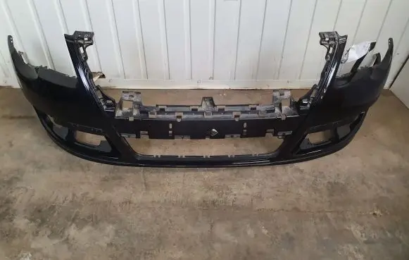 Volkswagen PASSAT B6 Front bumper 3C0807221